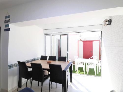 Maison Le Grau-du-Roi, 3 pièces, 6 personnes - FR-1-307-180