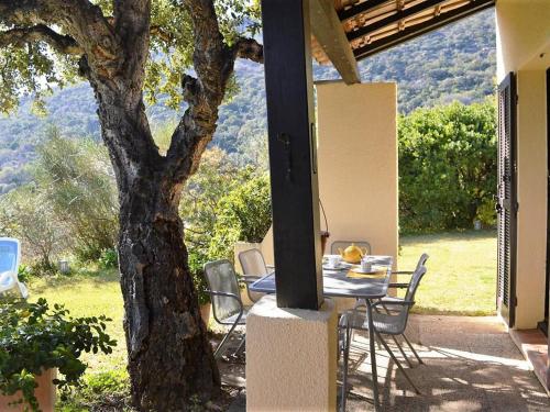 Maison Le Lavandou, 2 pièces, 5 personnes - FR-1-251-87