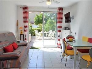 Maison de vacances Maison Le Lavandou, 2 pièces, 6 personnes - FR-1-251-156 Residence Tahiti Parc - Mazet NÂ°23 - Rue Du Batailler 83980 Le Lavandou Provence-Alpes-Côte d\'Azur