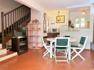 Maison Le Lavandou, 4 pièces, 6 personnes - FR-1-251-103