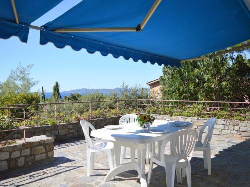 Maison Le Lavandou, 5 pièces, 8 personnes - FR-1-251-310