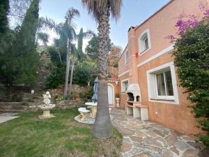 Maison de vacances Maison Le Lavandou, 6 pièces, 6 personnes - FR-1-677-10 22 chemin des Marguerites Domaine des mille pierres 83980 Le Lavandou Provence-Alpes-Côte d\'Azur