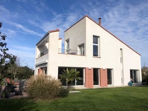 Maison Les Moutiers-en-Retz, 7 pièces, 6 personnes - FR-1-612-86