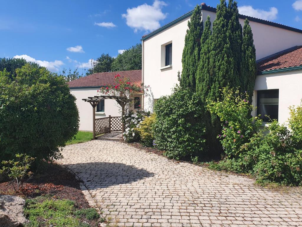 Maison de vacances Maison Les Noces de Feu au Puy du Fou - StayinVendee 3 Impasse de la Prée 85130 La Gaubretière