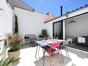 Maison Les Portes-en-Ré, 3 pièces, 4 personnes - FR-1-434-98