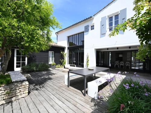 Maison Les Portes-en-Ré, 6 pièces, 10 personnes - FR-1-434-87