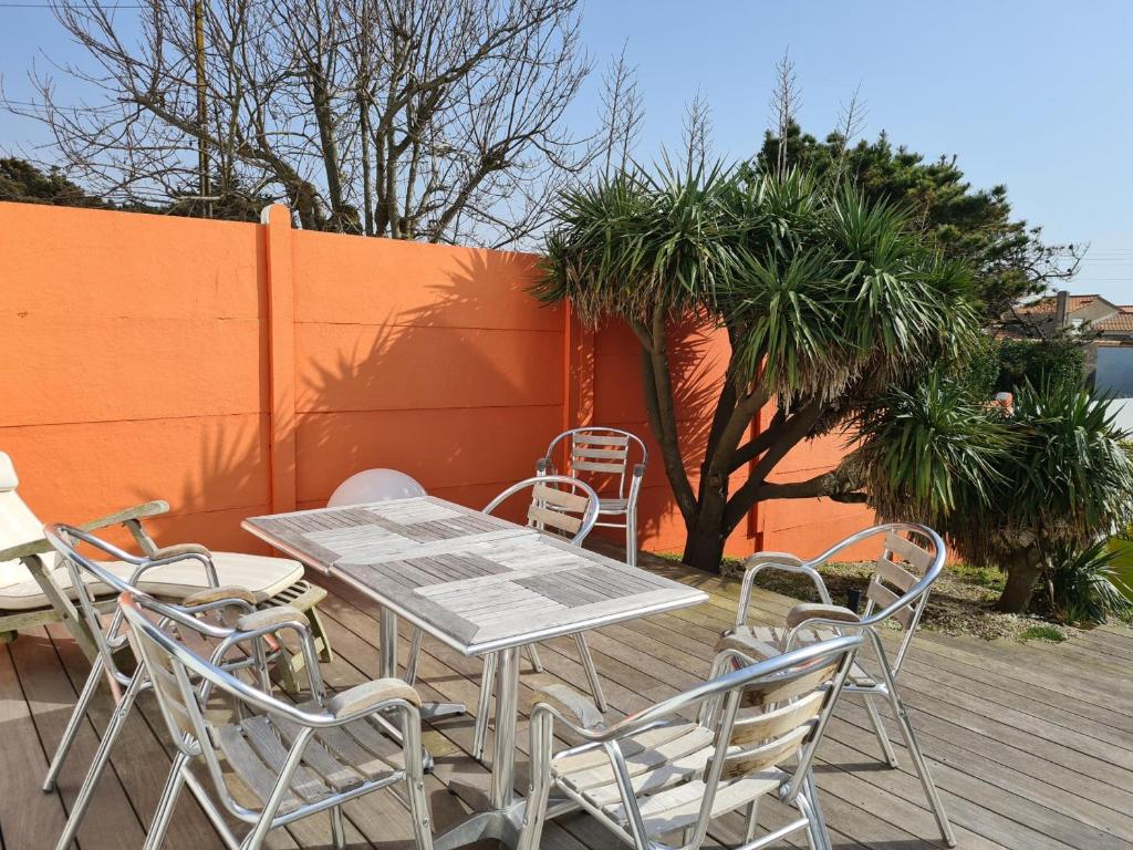 Maison de vacances Maison Les Sables-d'Olonne, 4 pièces, 6 personnes - FR-1-485-120 45 RUE DES DORIS 85100 Les Sables dʼOlonne