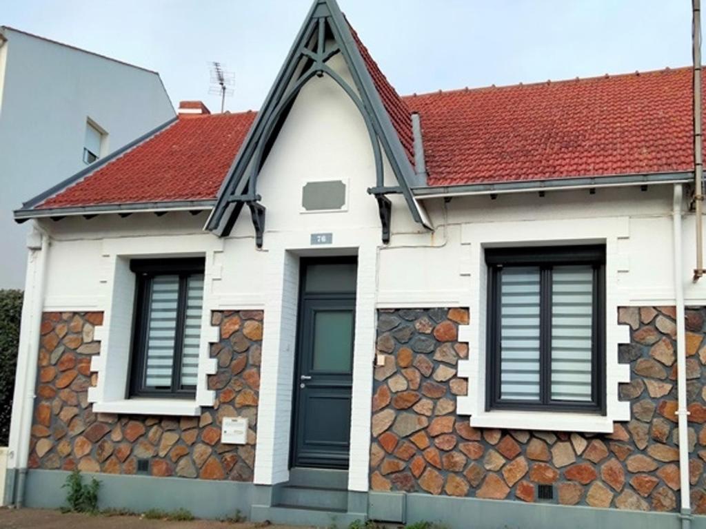 Maison Les Sables-d'Olonne, 6 pièces, 6 personnes - FR-1-331-220 76 rue des Aubépines, 85100 Les Sables dʼOlonne