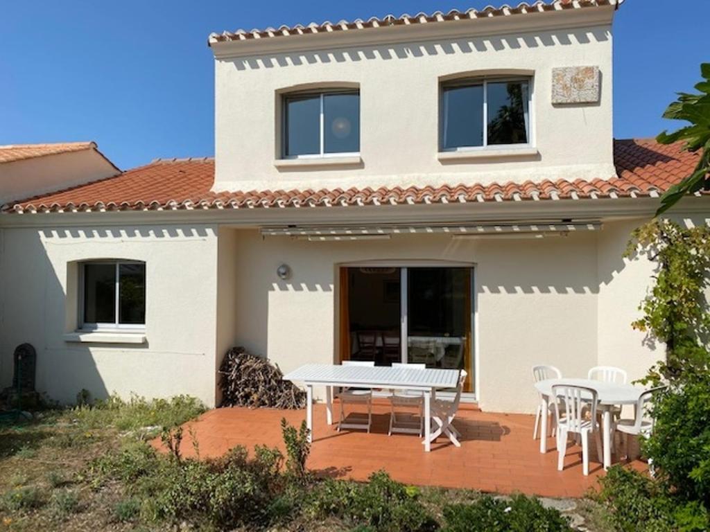 Maison de vacances Maison Les Sables-d'Olonne, 6 pièces, 8 personnes - FR-1-422-39 9 rue de la Pastourelle 85100 Les Sables dʼOlonne