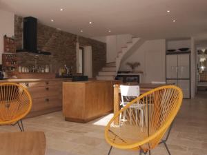 Maison Locmaria, 7 pièces, 9 personnes - FR-1-418-198