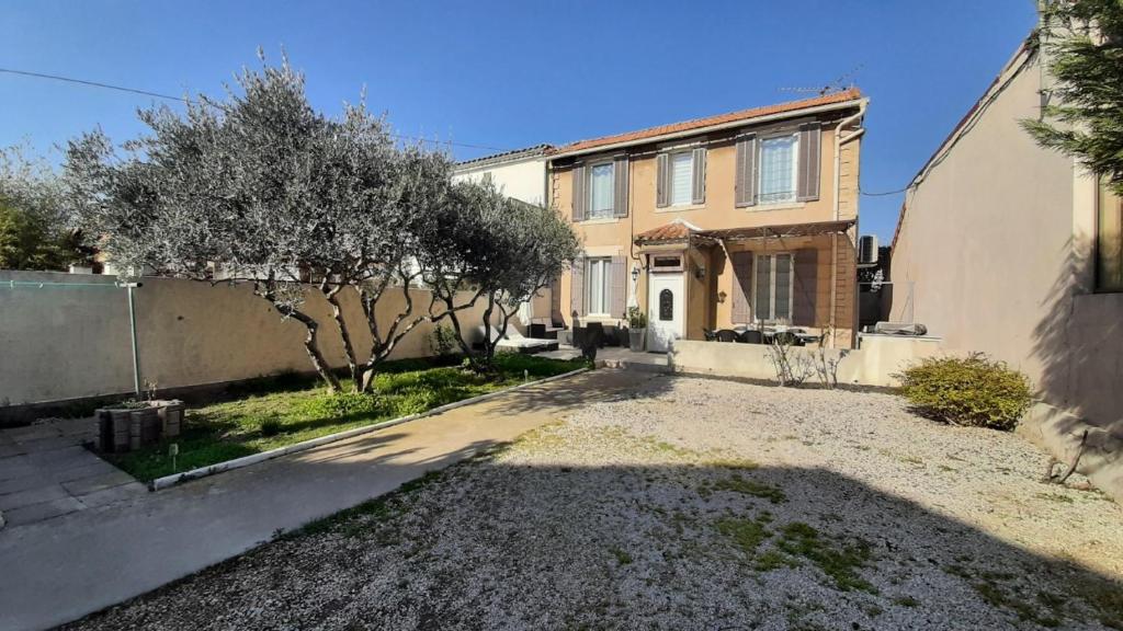 Maison MALOYA 2 chambres avec jardin 37 Impasse des Primeroses, 84300 Cavaillon