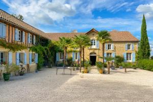 Maison Manechal