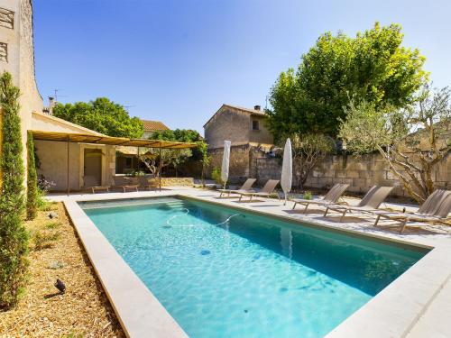 Maison Maussane-les-Alpilles, 7 pièces, 14 personnes - FR-1-599-68