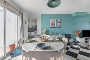 Maison de vacances Maison moderne a St Hilaire de Riez du Baco, 3 85270 Les Bussolleries Pays de la Loire