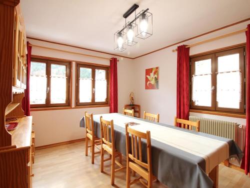 Maison Mont-Dore, 6 pièces, 8 personnes - FR-1-608-4