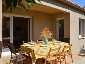 Maison de vacances Maison Narbonne, 3 pièces, 8 personnes - FR-1-229B-436 18 Rue Des Pecheurs - - - 11100 Narbonne Languedoc-Roussillon