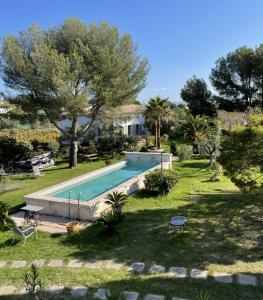 Maison de vacances Maison neuve + piscine dans parc arboré proche mer 500 Chemin des Roches 83110 Sanary-sur-Mer Provence-Alpes-Côte d\'Azur