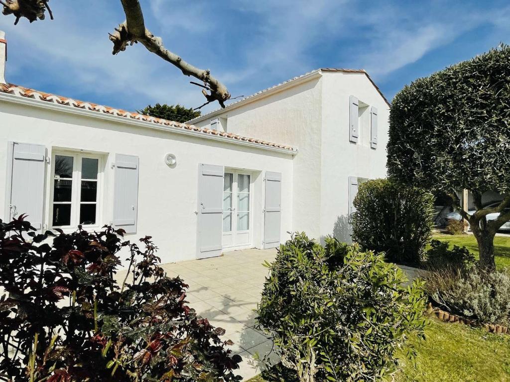 Maison de vacances Maison Noirmoutier-en-l'Île, 5 pièces, 8 personnes - FR-1-224B-157 4 RUE DU CHARBONNE 85330 Noirmoutier-en-l\'Île