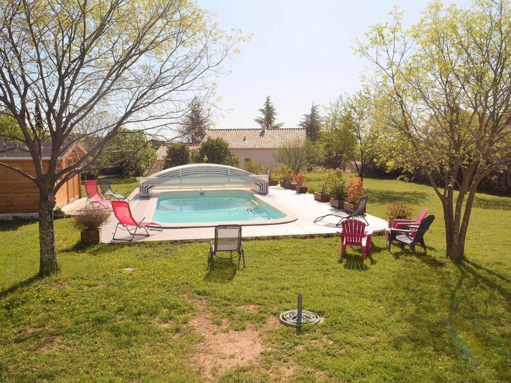 Maison de vacances Maison Orgnac-l'Aven, 4 pièces, 6 personnes - FR-1-382-127 ROUTE DE VALLON PONT D'ARC 07150 Orgnac-lʼAven