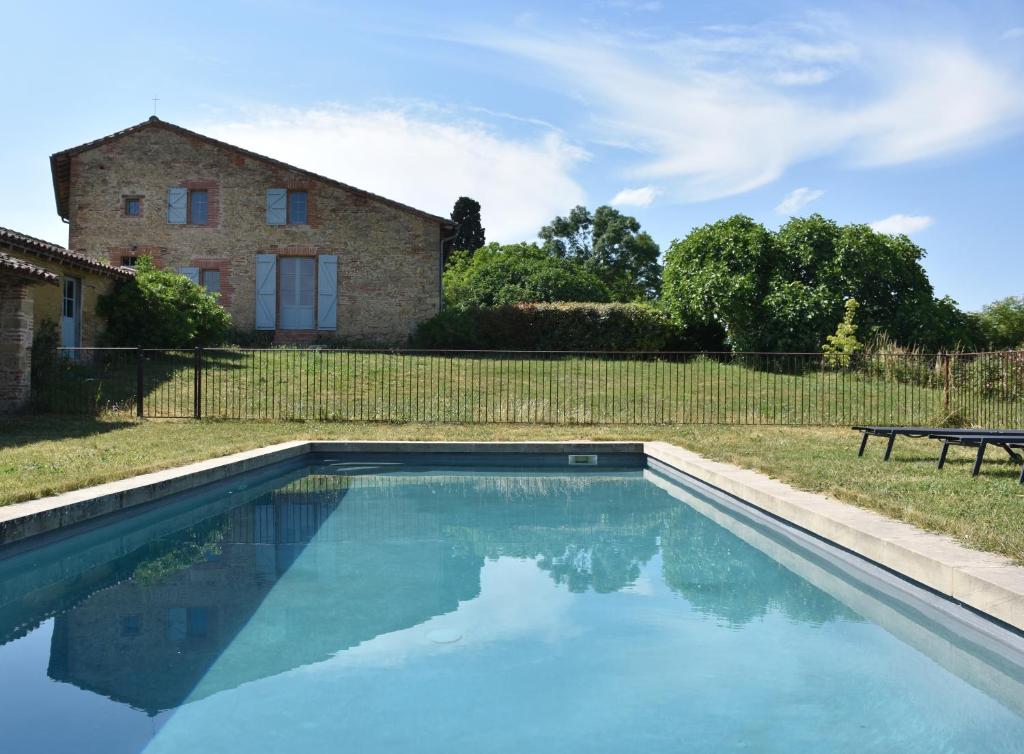 Maison ou chambres dans une belle ferme lauragaise En Boyer, 81500 Bannières