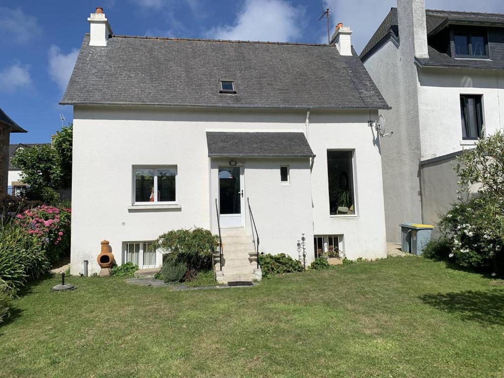 Maison de vacances Maison Perros-Guirec, 3 pièces, 5 personnes - FR-1-368-361 18 RUE DU PRE 22700 Perros-Guirec