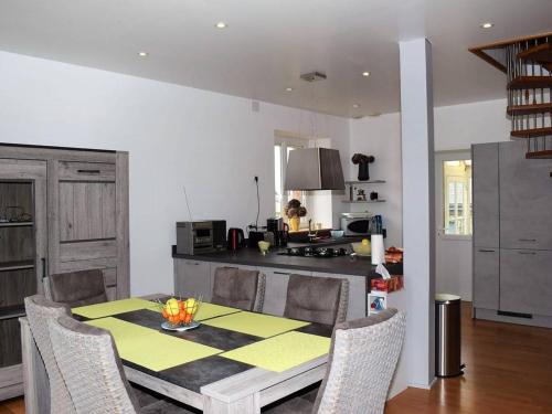 Maison Perros-Guirec, 4 pièces, 6 personnes - FR-1-368-87