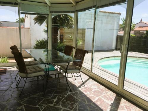 Maison - Piscine - 3 chambres - Proche Ocean