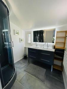 Maison + piscine à 10 min d'Aix en Pce