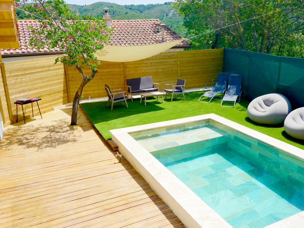 Maison de vacances Maison piscine jardin privée 18 Chemin du Trescol 34800 Cabrières