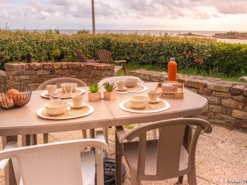 Maison Ploemeur, 5 pièces, 8 personnes - FR-1-349-97