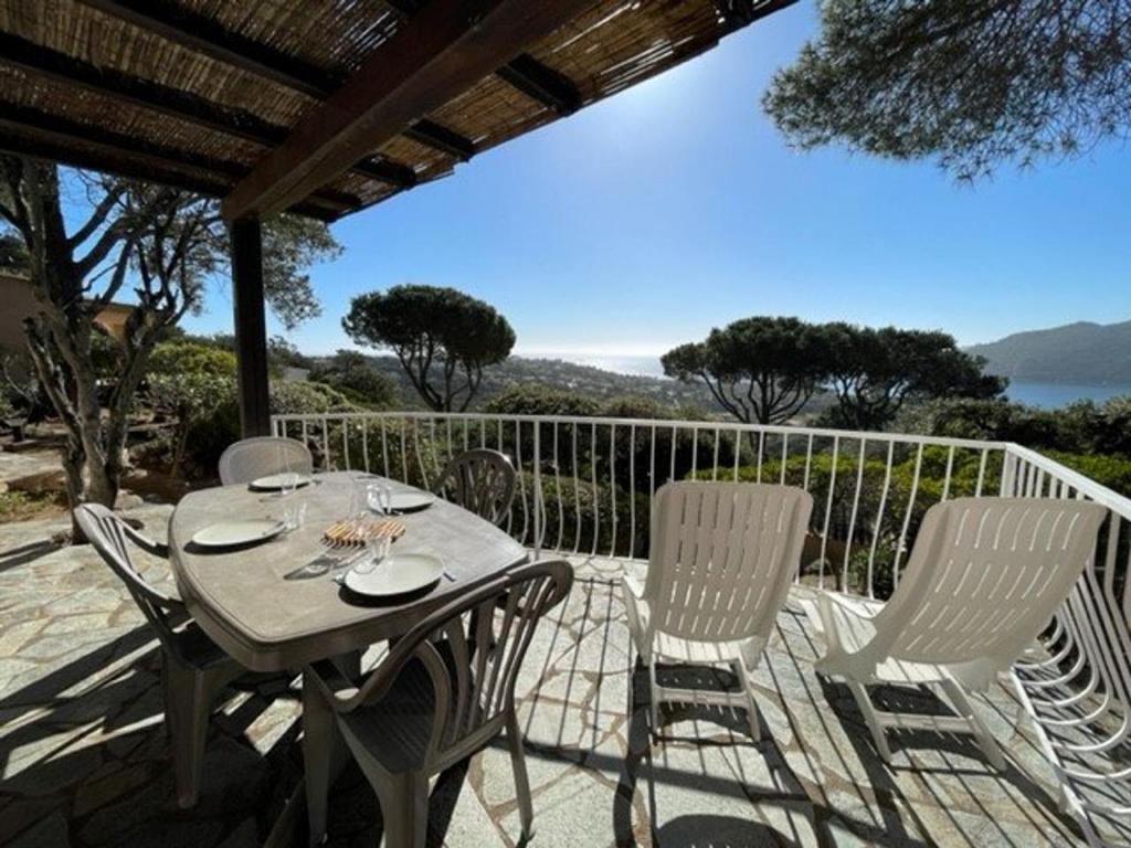 Maison Porto-Vecchio, 4 pièces, 5 personnes - FR-1-62-163 Santa-Giulia Residence Paesolu, 20137 Porto-Vecchio