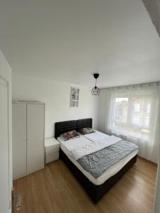 Maison pour 13 personnes Proche de Paris CDG Salon Villepinte