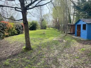 Maison de vacances Maison proche du circuit / garage, parking, jardin 39 Route des Loges 72230 Arnage Pays de la Loire