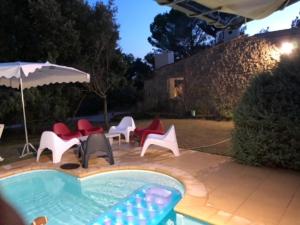 Maison Puyvert, 4 pièces, 8 personnes - FR-1-708-2