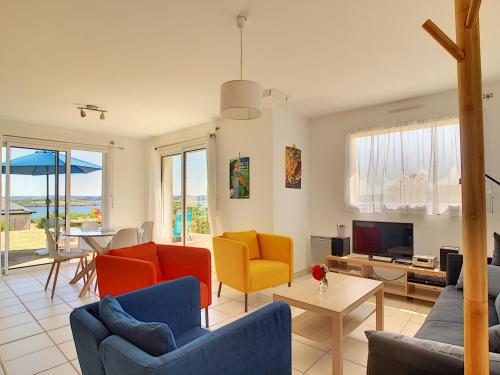 Maison Roscanvel, 4 pièces, 6 personnes - FR-1-370-52