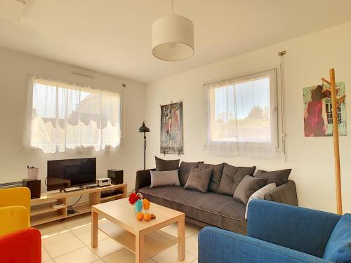 Maison Roscanvel, 4 pièces, 6 personnes - FR-1-370-52