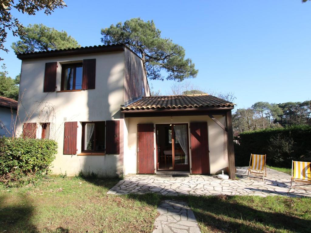 Maison de vacances Maison Saint-Brevin-les-Pins, 4 pièces, 6 personnes - FR-1-364-84 6 Allée des Rossignols 44250 Saint-Brévin-les-Pins