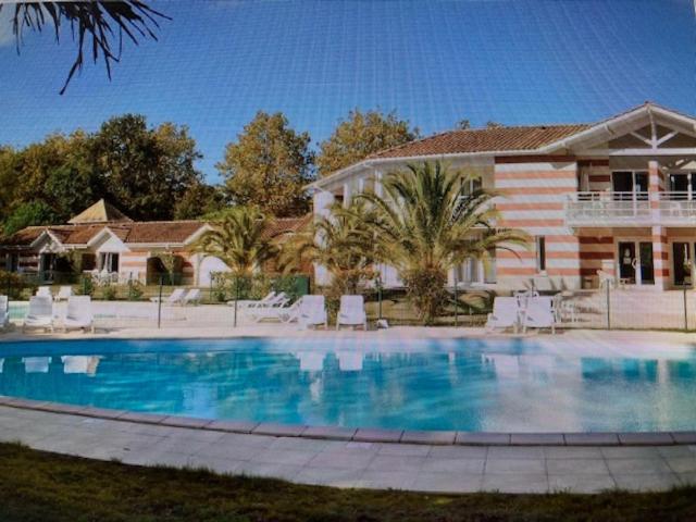Maison Saint-Clément-des-Baleines, 5 pièces, 8 personnes - FR-1-258-136 17590 Saint-Clément-des-Baleines