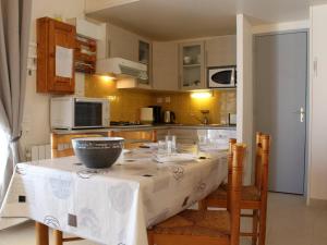 Maison Saint-Denis-d'Oléron, 3 pièces, 6 personnes - FR-1-246A-84