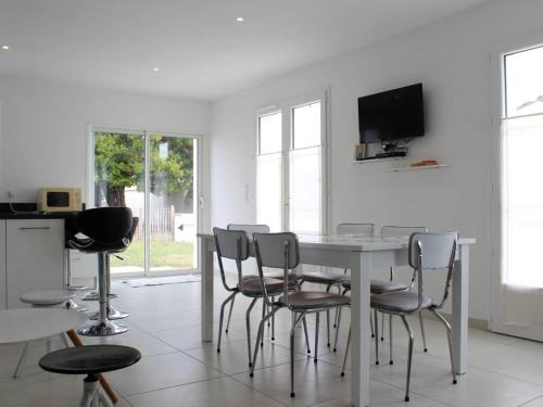 Maison Saint-Denis-d'Oléron, 4 pièces, 6 personnes - FR-1-246A-53