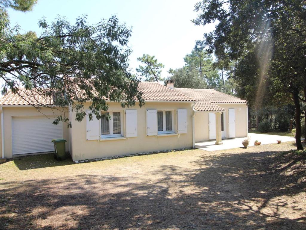 Maison Saint-Georges-d'Oléron, 5 pièces, 6 personnes - FR-1-246A-131 171 ALLEE DE LA CAPREUSE DOMINO, 17190 Saint-Georges-dʼOléron