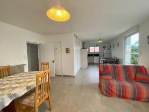 Maison Saint-Gilles-Croix-de-Vie, 3 pièces, 6 personnes - FR-1-428-134