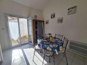 Maison Saint-Hilaire-de-Riez, 2 pièces, 6 personnes - FR-1-224C-151