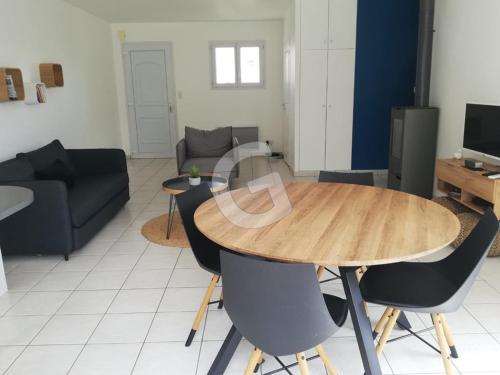 Maison Saint-Hilaire-la-Forêt, 3 pièces, 4 personnes - FR-1-357-265