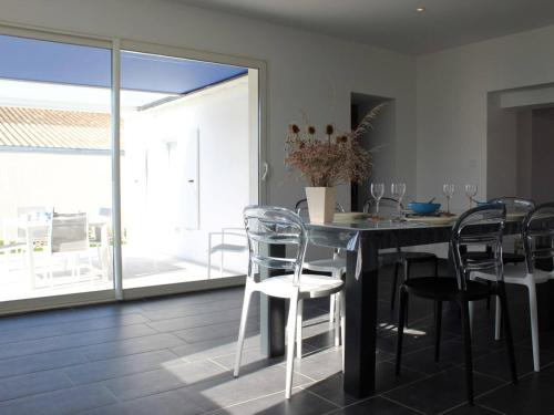 Maison Saint-Pierre-d'Oléron, 4 pièces, 5 personnes - FR-1-246A-12