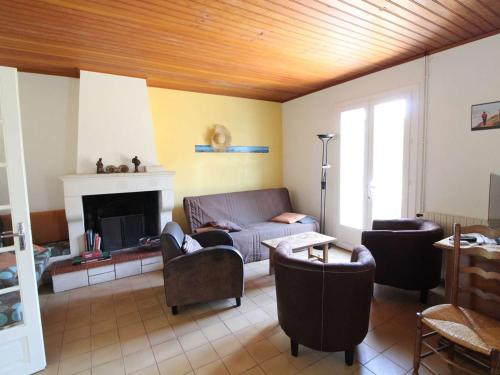 Maison Saint-Pierre-d'Oléron, 5 pièces, 10 personnes - FR-1-246A-88