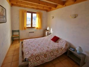 Maison de vacances Maison Saint-Pons, 4 pièces, 8 personnes - FR-1-165A-91 8 Lotissement le Verger de Saint-Pons 04400 Saint-Pons Provence-Alpes-Côte d\'Azur