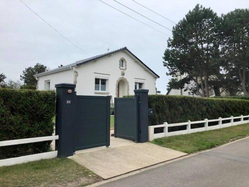 Maison Sainte Cecile Proche Plage Et Commerces