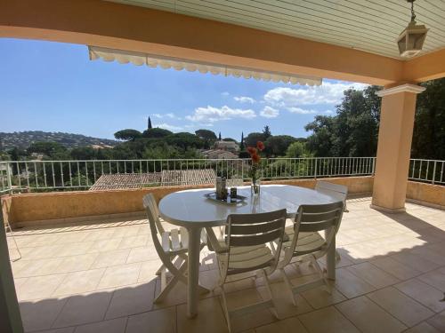 Maison Sainte-Maxime, 5 pièces, 9 personnes - FR-1-226-491