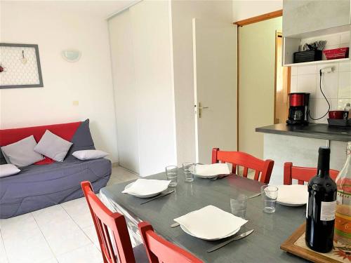 Maison Salavas, 3 pièces, 6 personnes - FR-1-697-1
